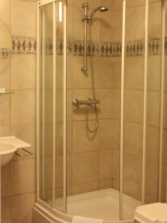 Hotel De Hoefpoort Gemert 部屋 写真